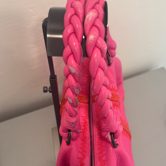 Bottega Veneta Borso Cervo Shoulder Bag - Picture 4 of 9